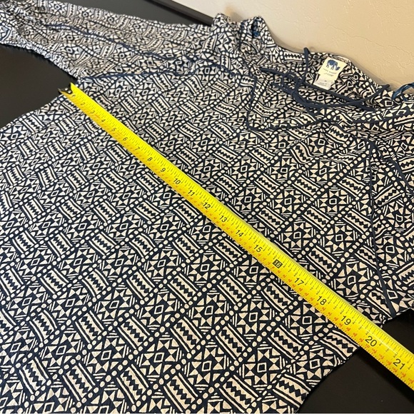 John Robshaw x Lucky Brand batik top, geometric pattern blue and white, sz M - Picture 9 of 14